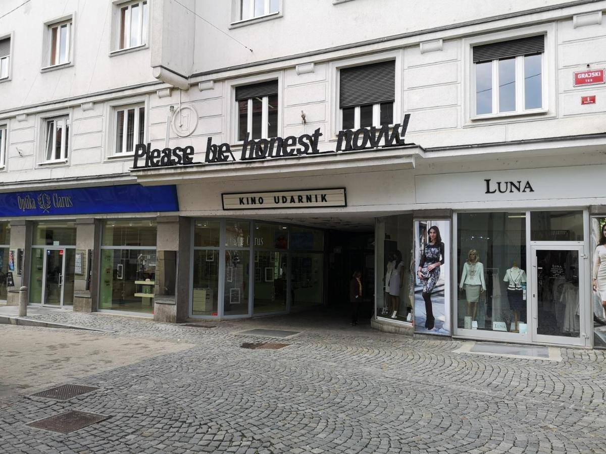 Modern Studio In The Heart Of The City Maribor Exteriér fotografie